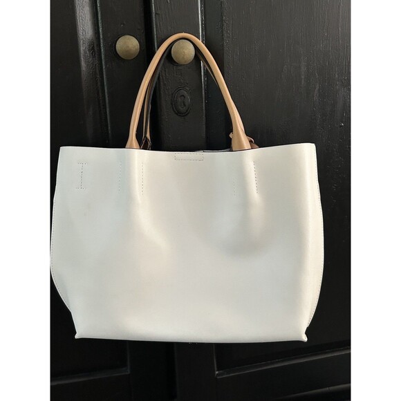 CoLab Handbag Tote 100% Leather White Tan Tassel Purse Preppy Traditional - Picture 5 of 9